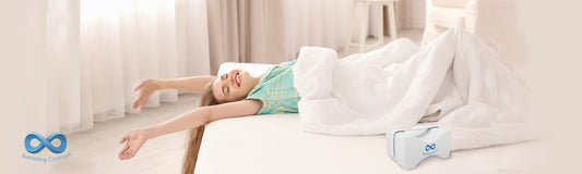 Right Between the Knees: Benefits of Sleeping With a Pillow Between Your Legs