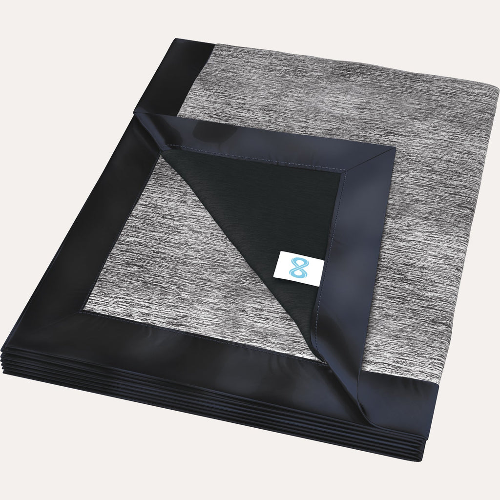 Gray: Everlasting Comfort Cooling Blanket
